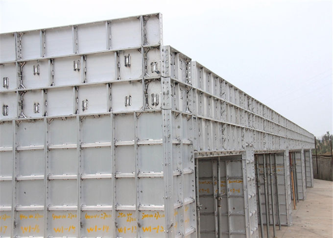 軽い耐久の構造の型枠システム金属の壁パネルの型枠システム